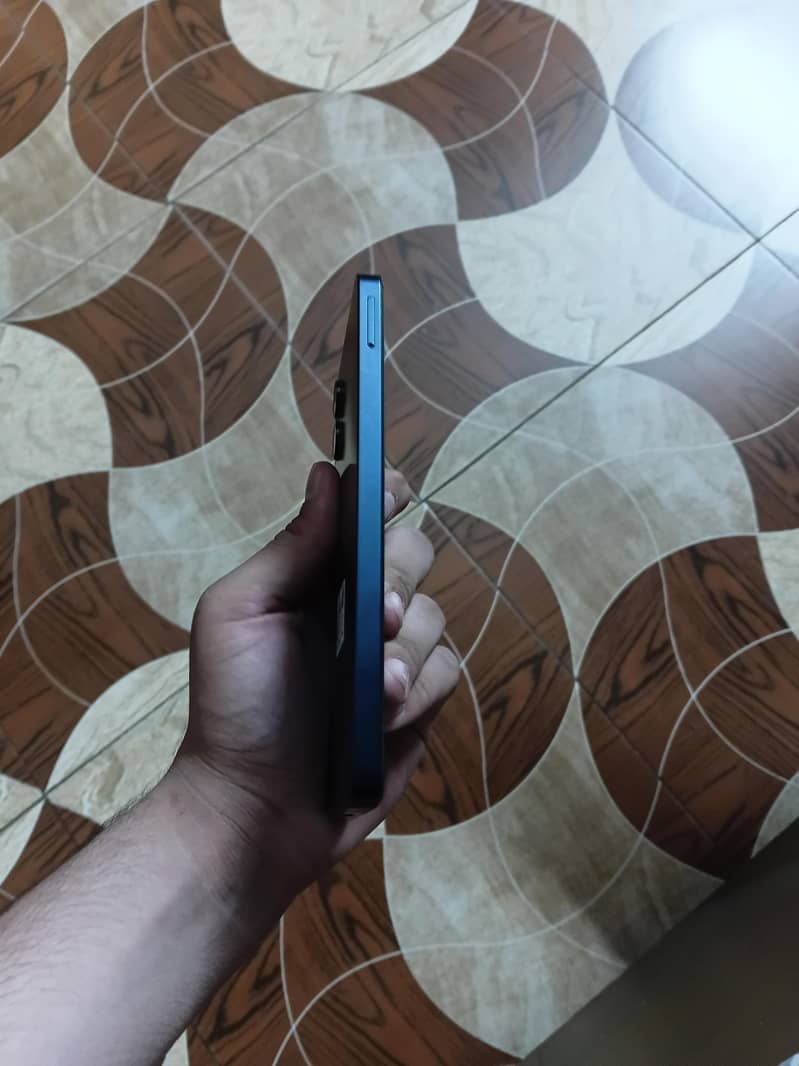 Samsung Mobile A06 3