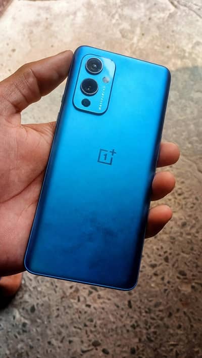 One Plus 9 5g condition 10.9 gaming camera divec exchange posibl