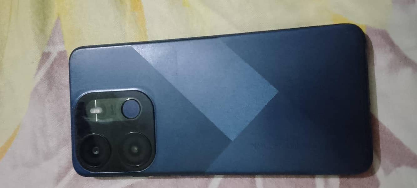 Tecno Spark Go 2