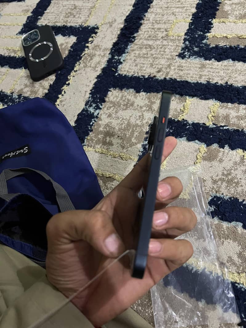 Apple iPhone 14 1