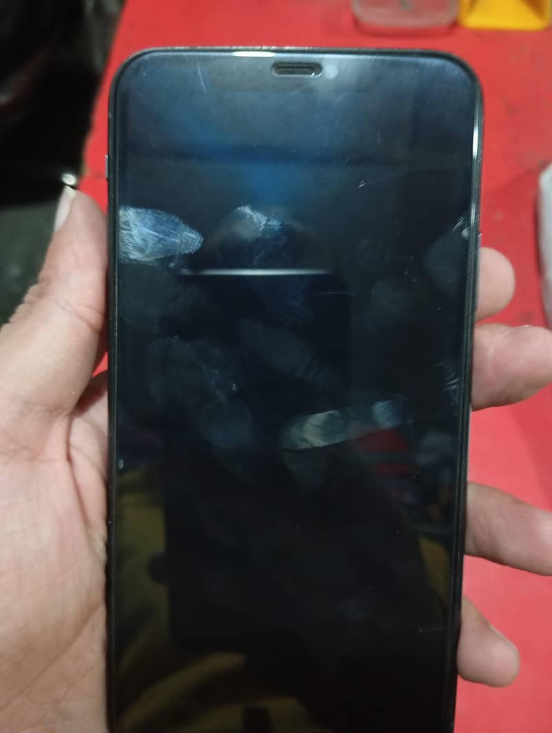 Apple iPhone 11 Pro Max 1