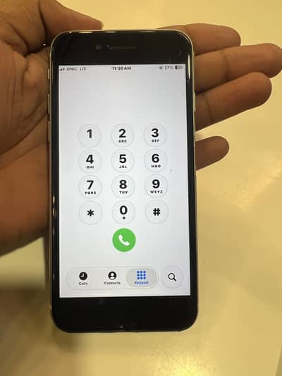 Apple iPhone SE