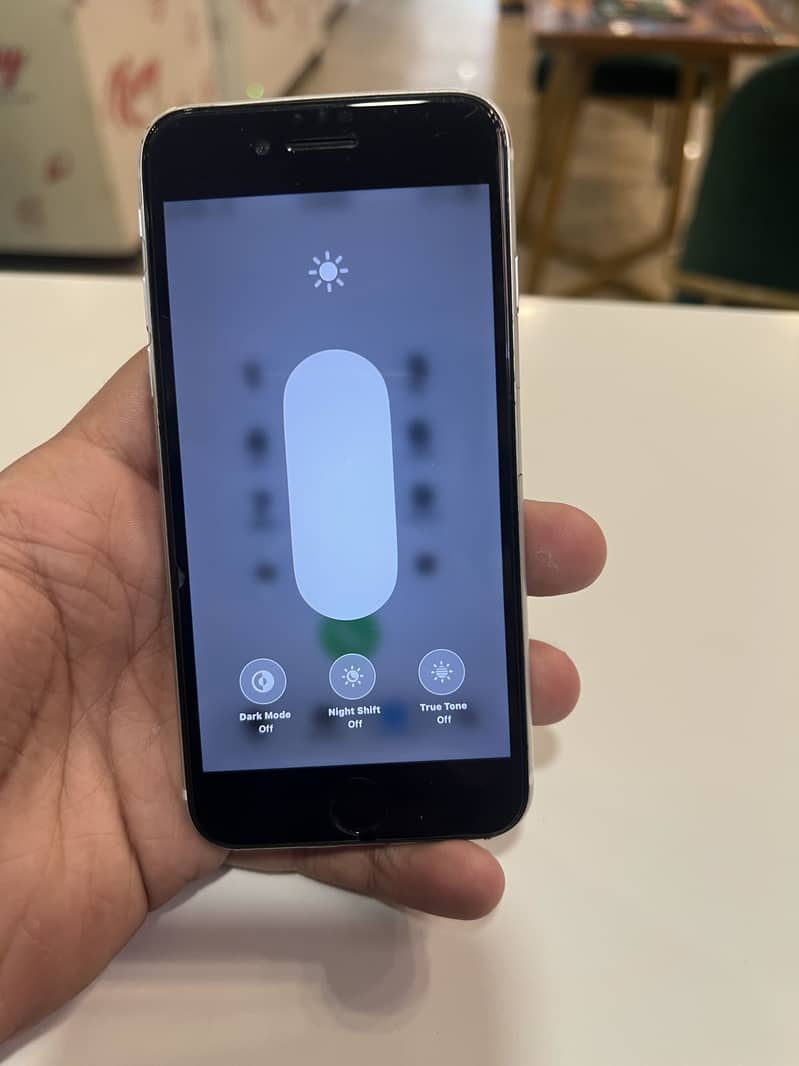 Apple iPhone SE 2