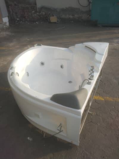 chkozi bath tub