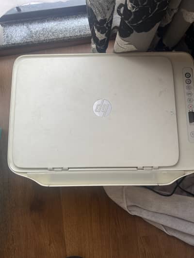 Broken iPad tablet
