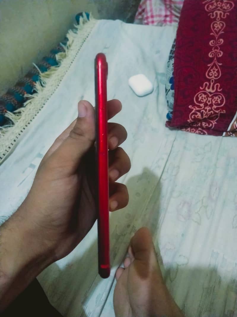 Apple iPhone 8 Plus 2