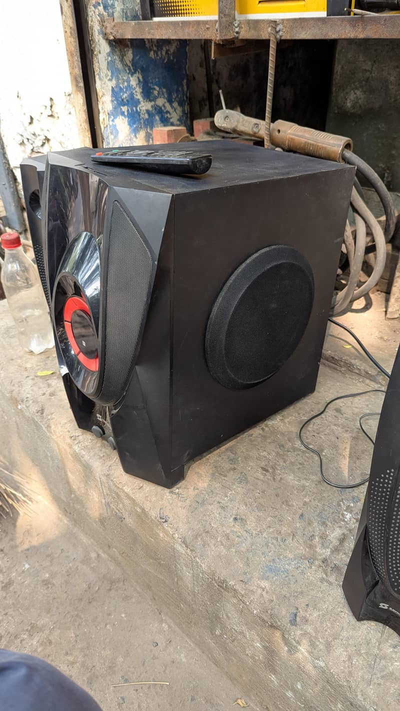 speaker  sound 4