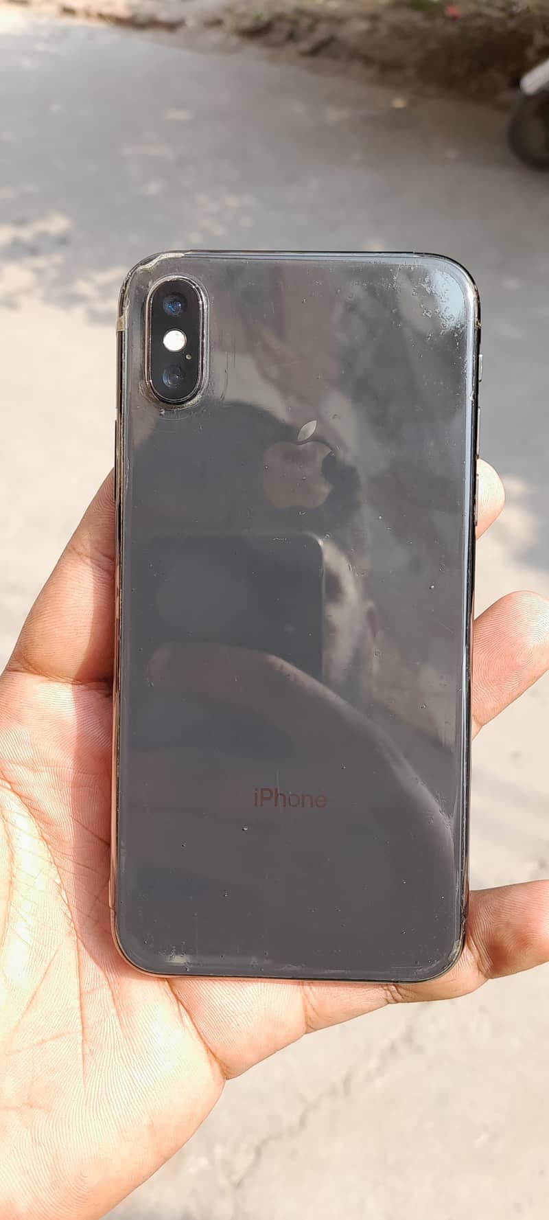 Apple iPhone XS 1