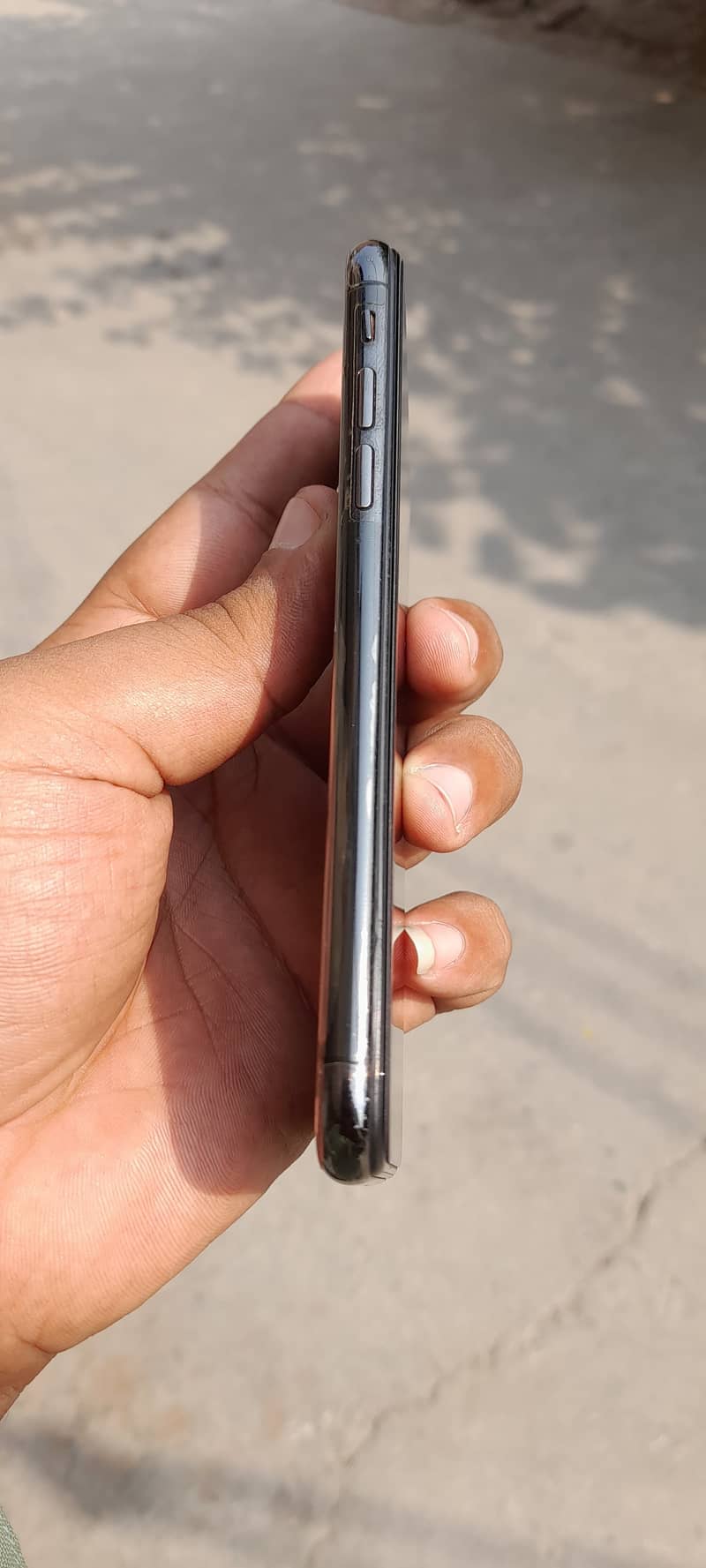 Apple iPhone XS 4