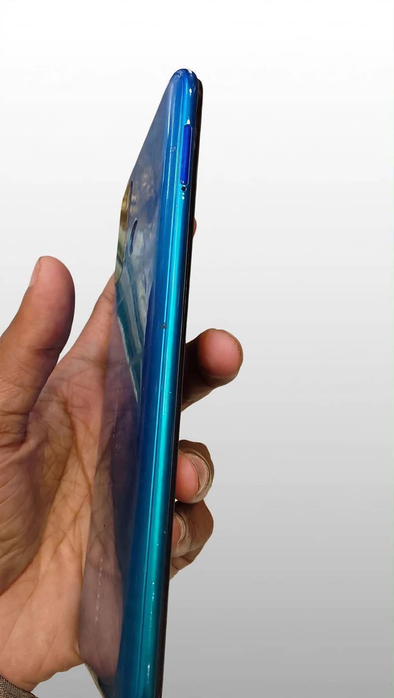 Tecno Spark 5 Pro 3