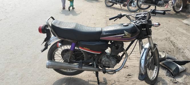 Honda 125 2007 model ha kape fili ok hi 03040002710