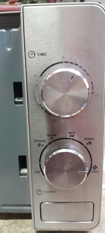 microwave owen