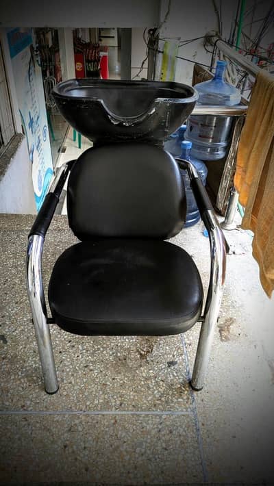 Salon Hair Wash Chair with Basin for Sale