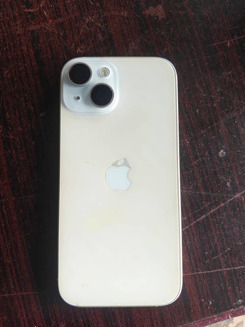 Apple iPhone 15 6
