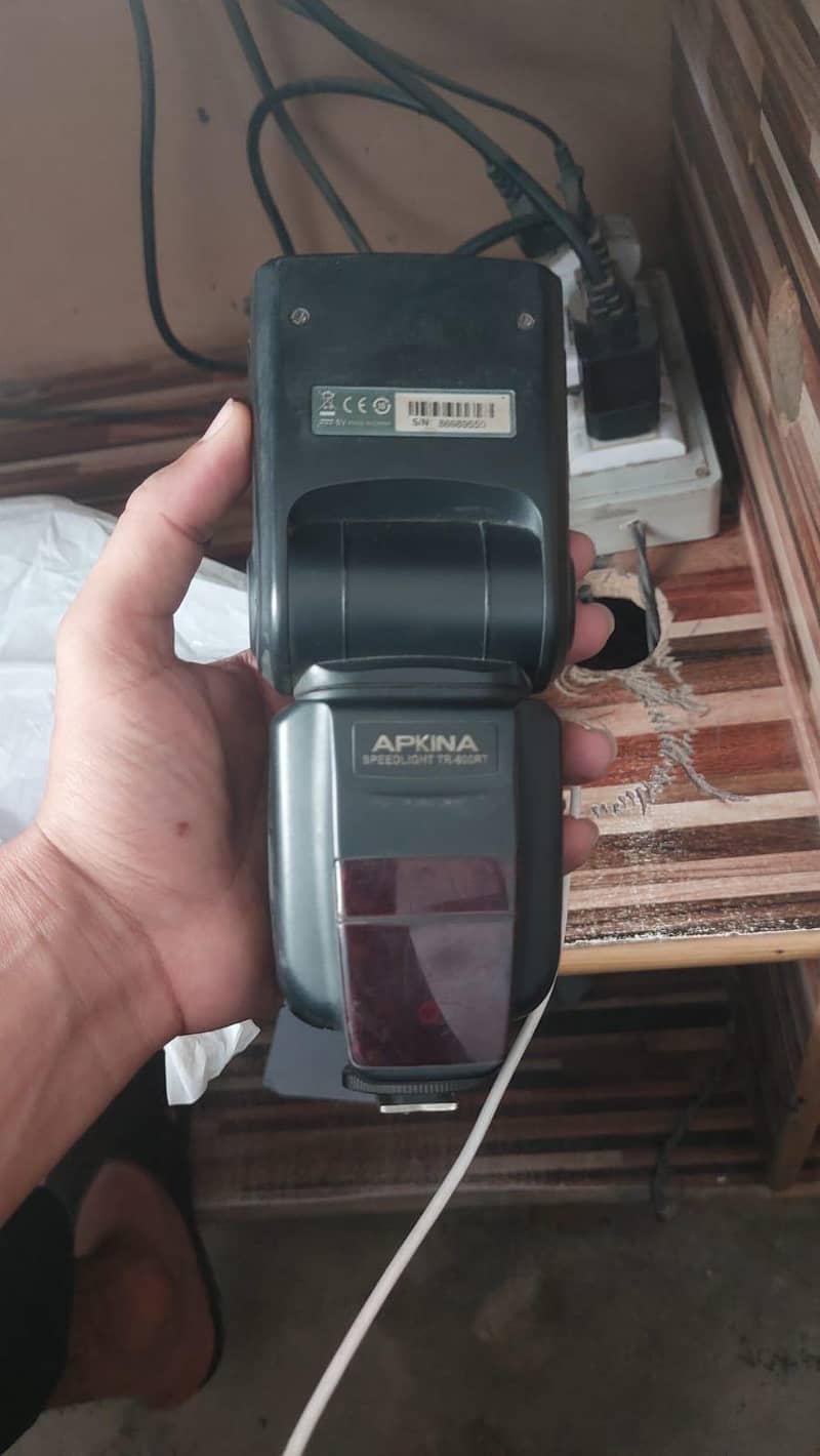 speedlight TR-600RT 2