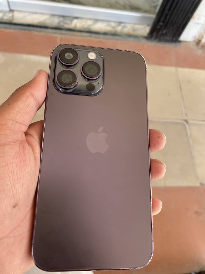 Apple iPhone 14 Pro Max 2