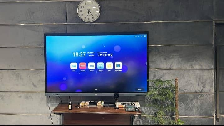 Interactive flat panel | Hikvision IFPD | Smart Screen 1