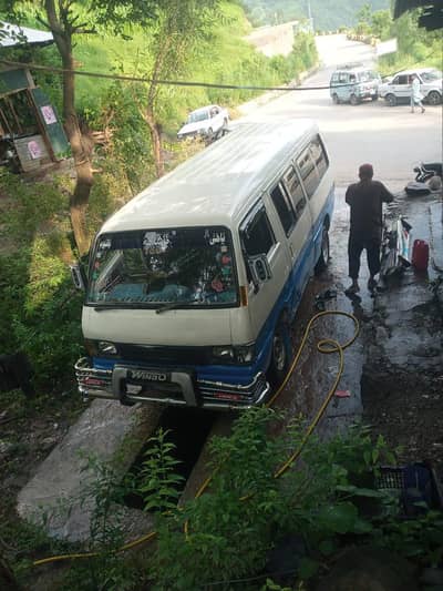 Mazda 2200 mini bus