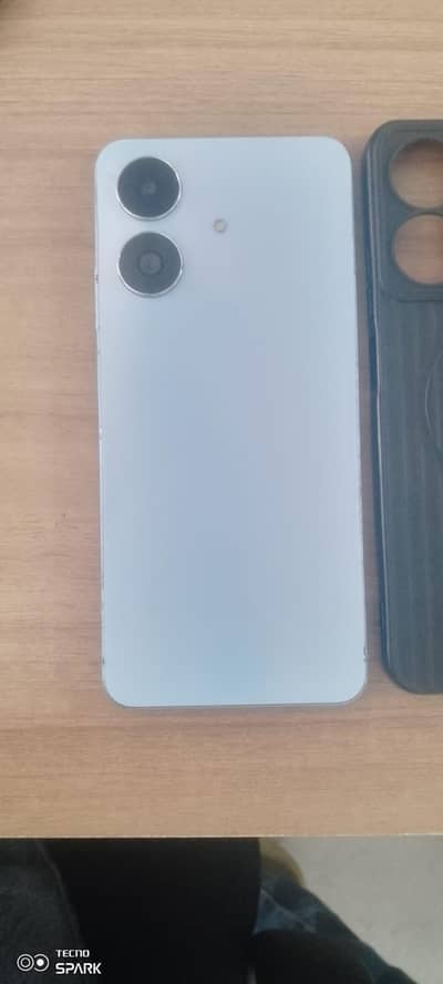 Realme Note 60