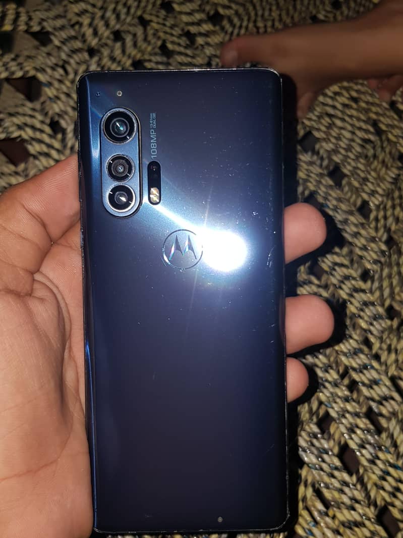 Motorola Edge Plus 0