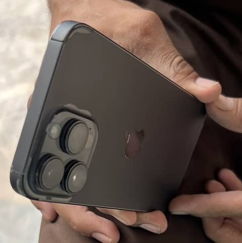Apple iPhone 14 Pro Max 2