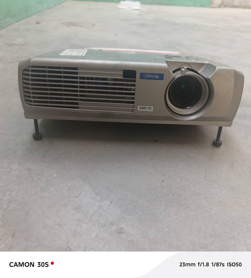 Epson Projector good condition 1