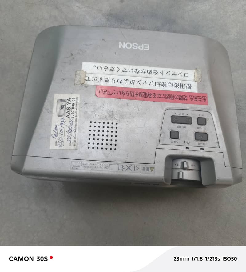 Epson Projector good condition 2