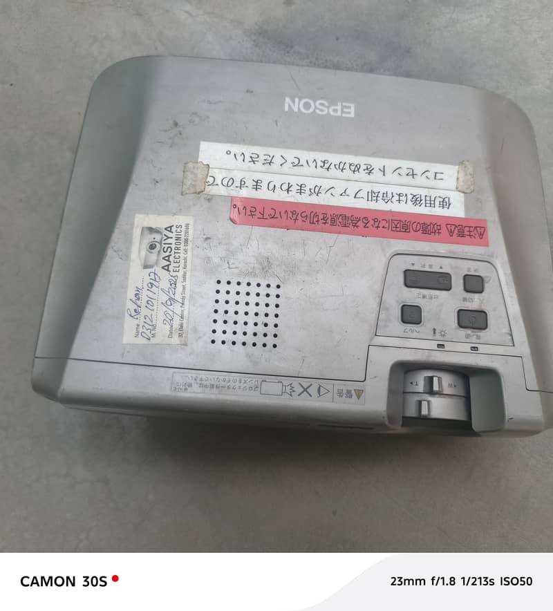 Epson Projector good condition 3