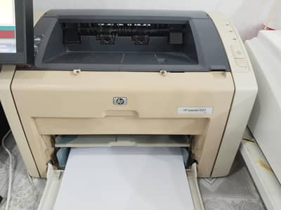 HP laser jet 1022
