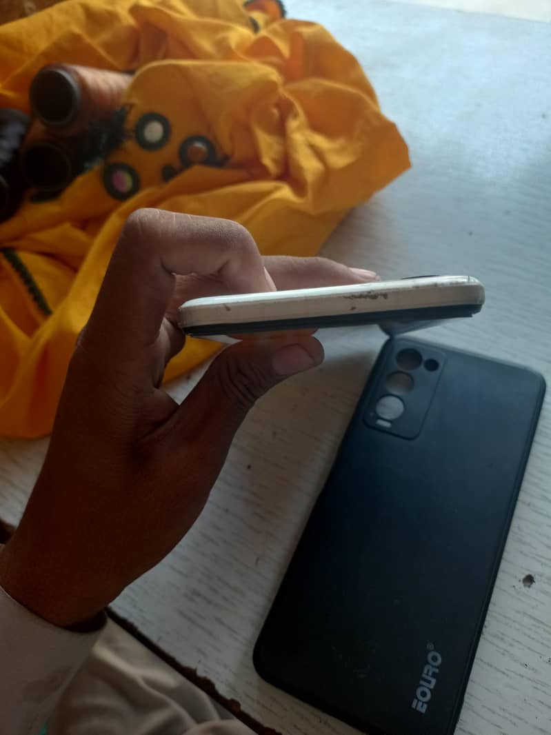Tecno CAMON 18T 4