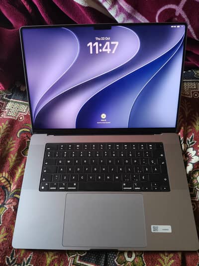 MacBook M1 pro 16 inches