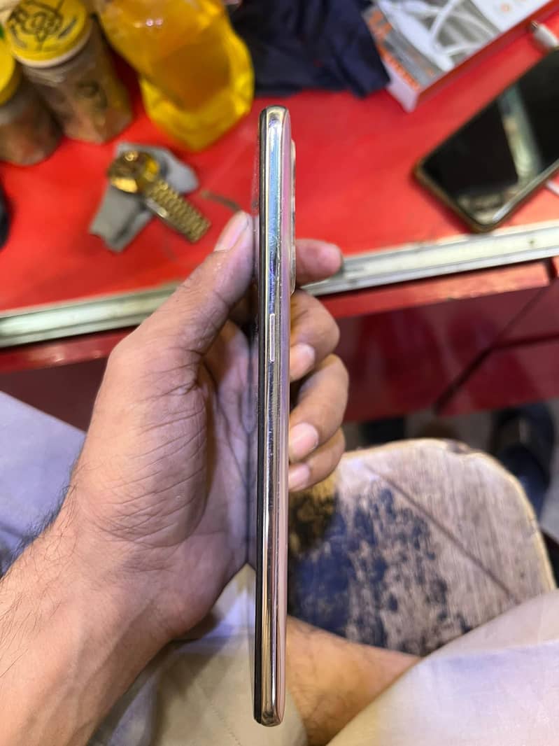 OPPO Reno 3