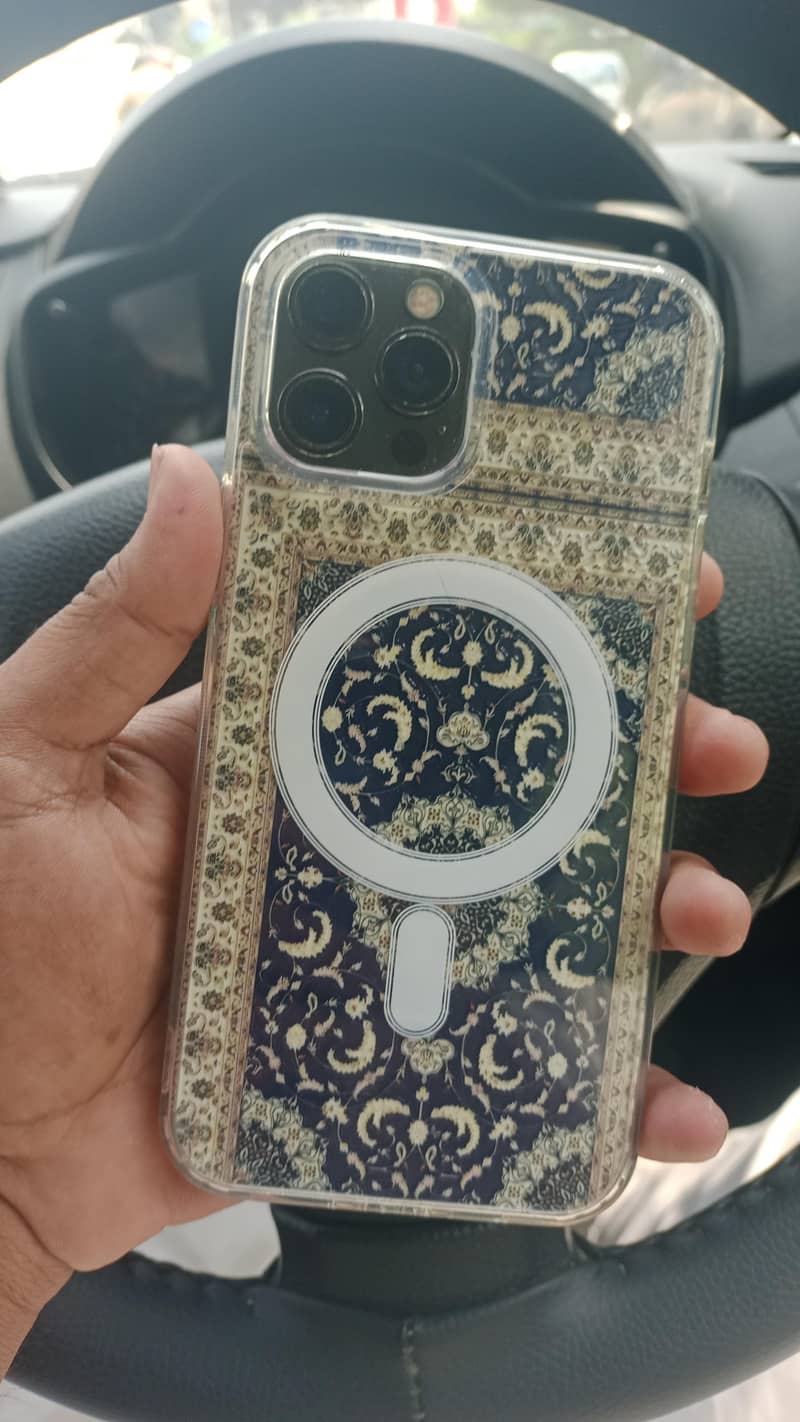 Apple iPhone 12 pro max 1