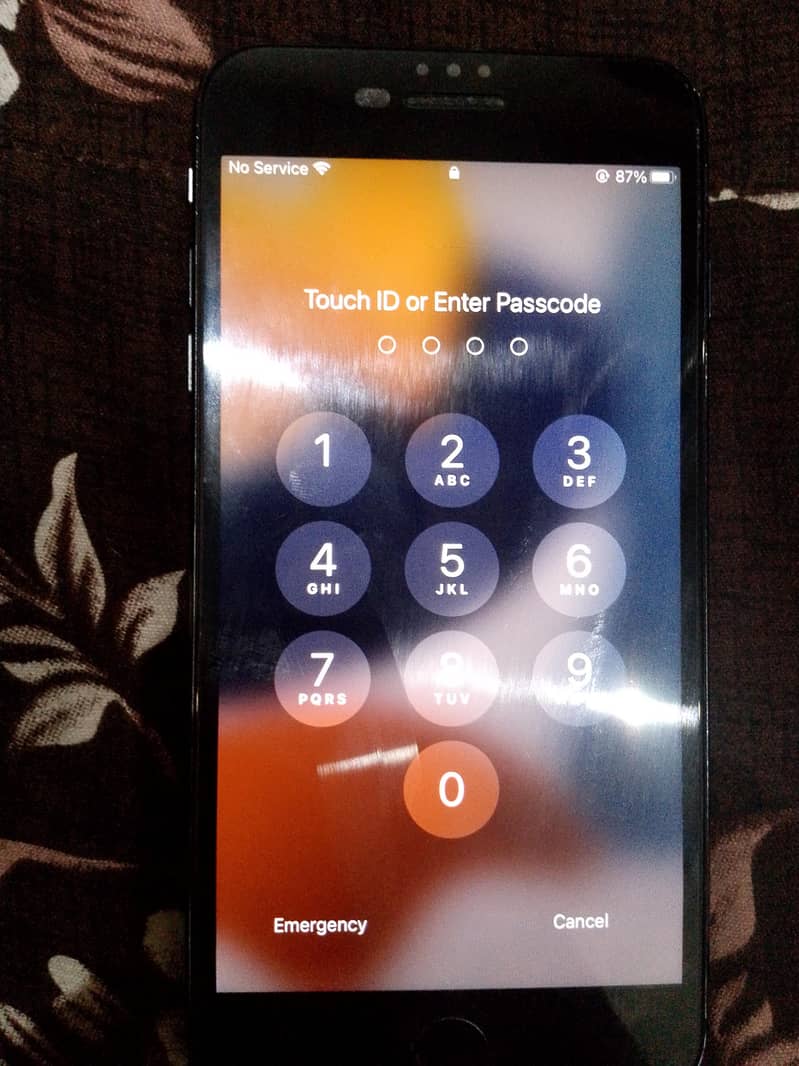 Apple iPhone 7 Plus 2