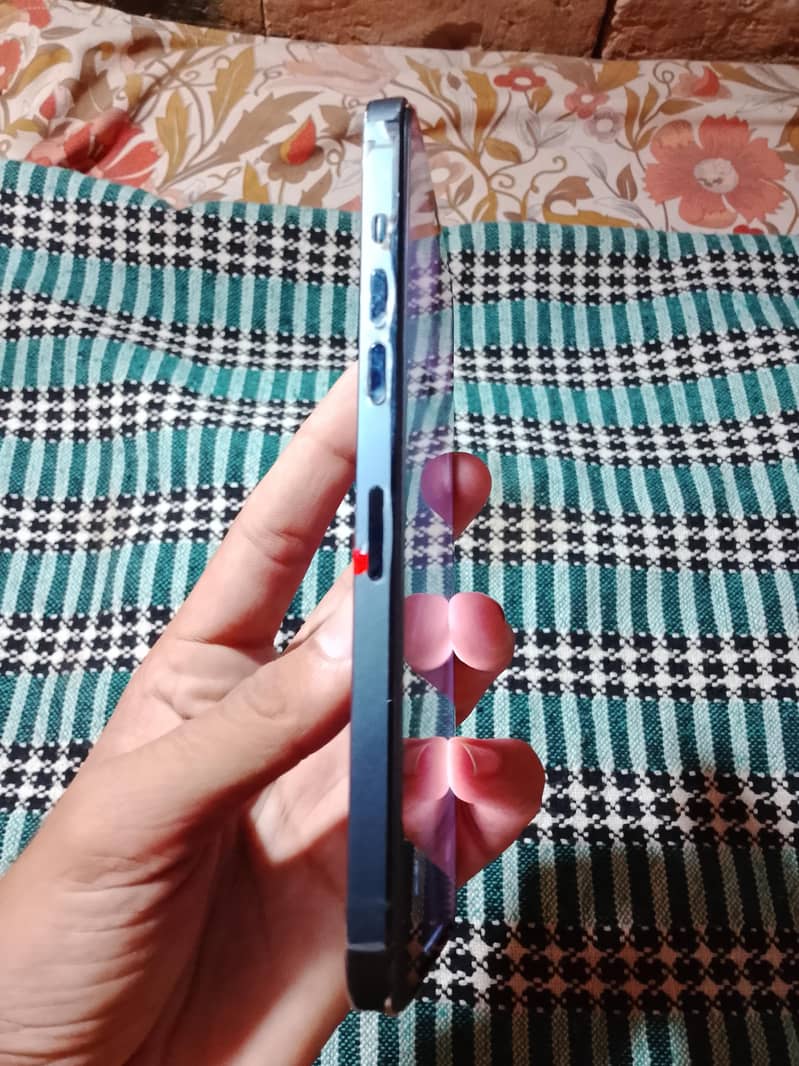 Apple iPhone 12 Pro Max 1