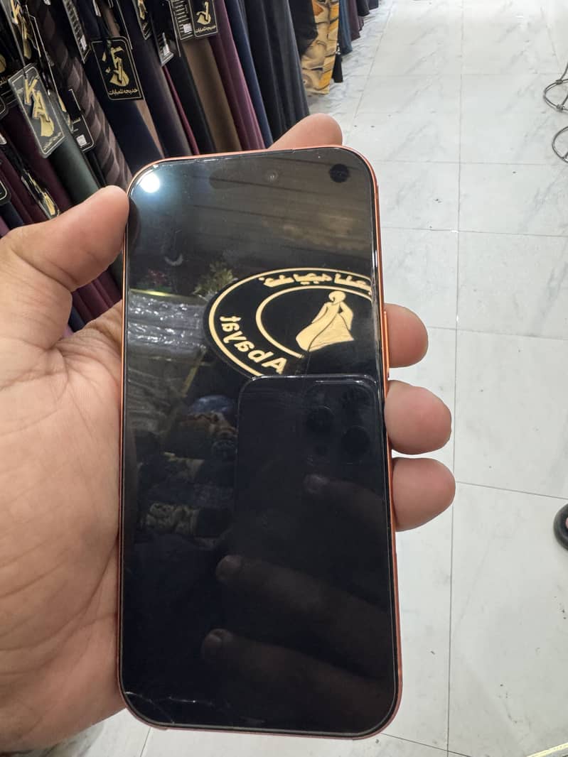 Apple iPhone 17 Pro 3