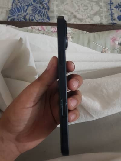 Apple iPhone 16 Plus