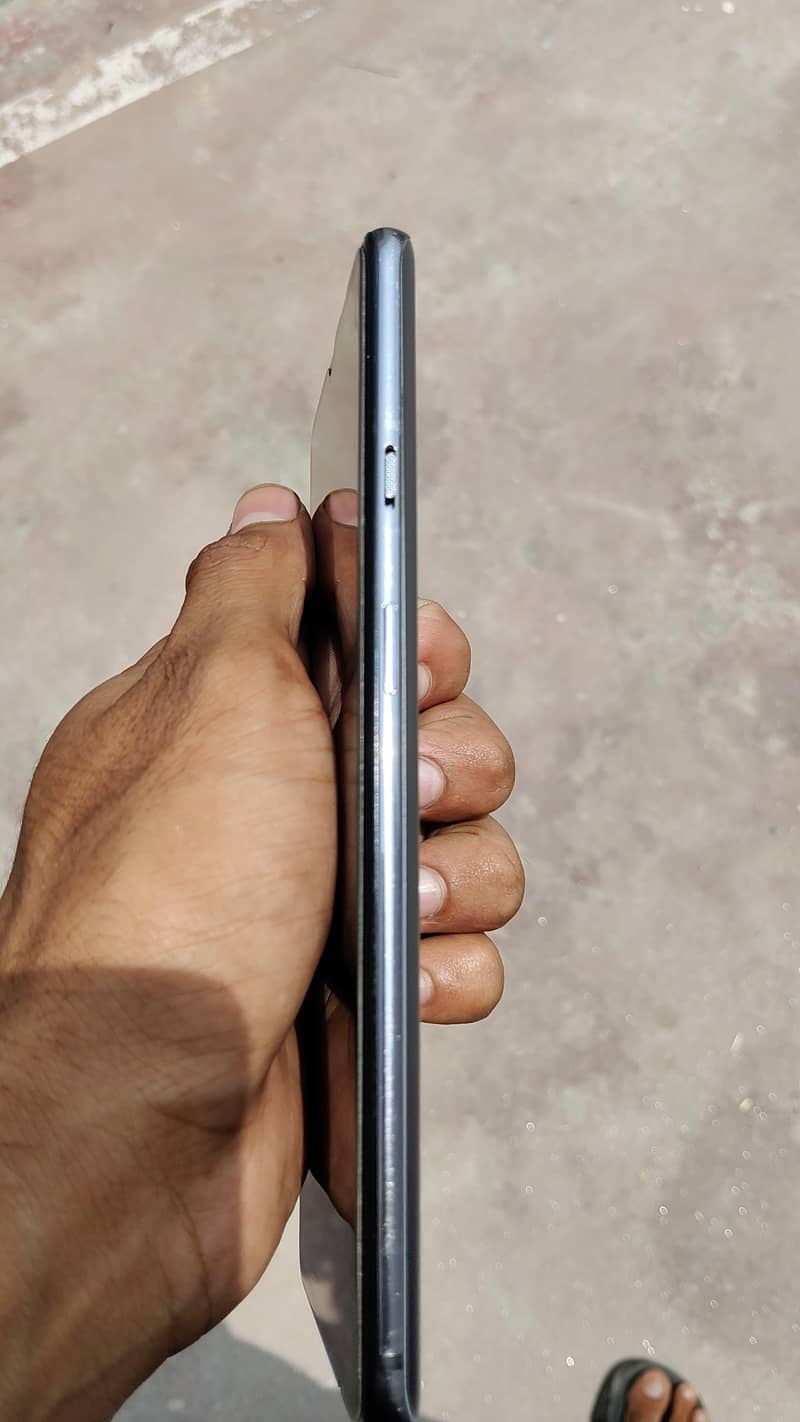 One Plus 7T 3