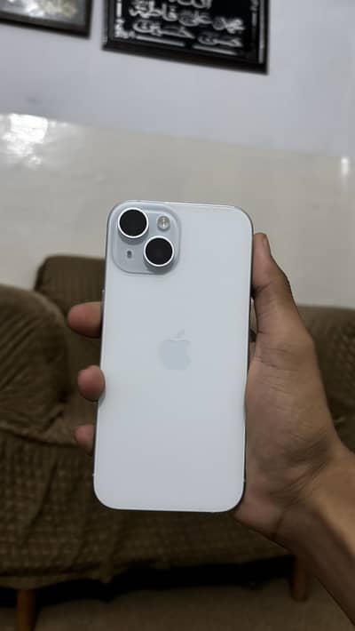 Apple iPhone 15