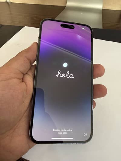 I phone 14 pro max 10/10 256gb Non pta factory unlock.