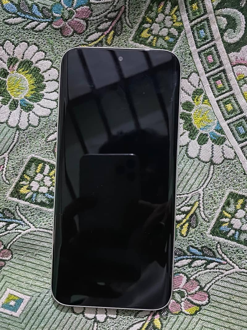 Infinix Note Edge 5G 2