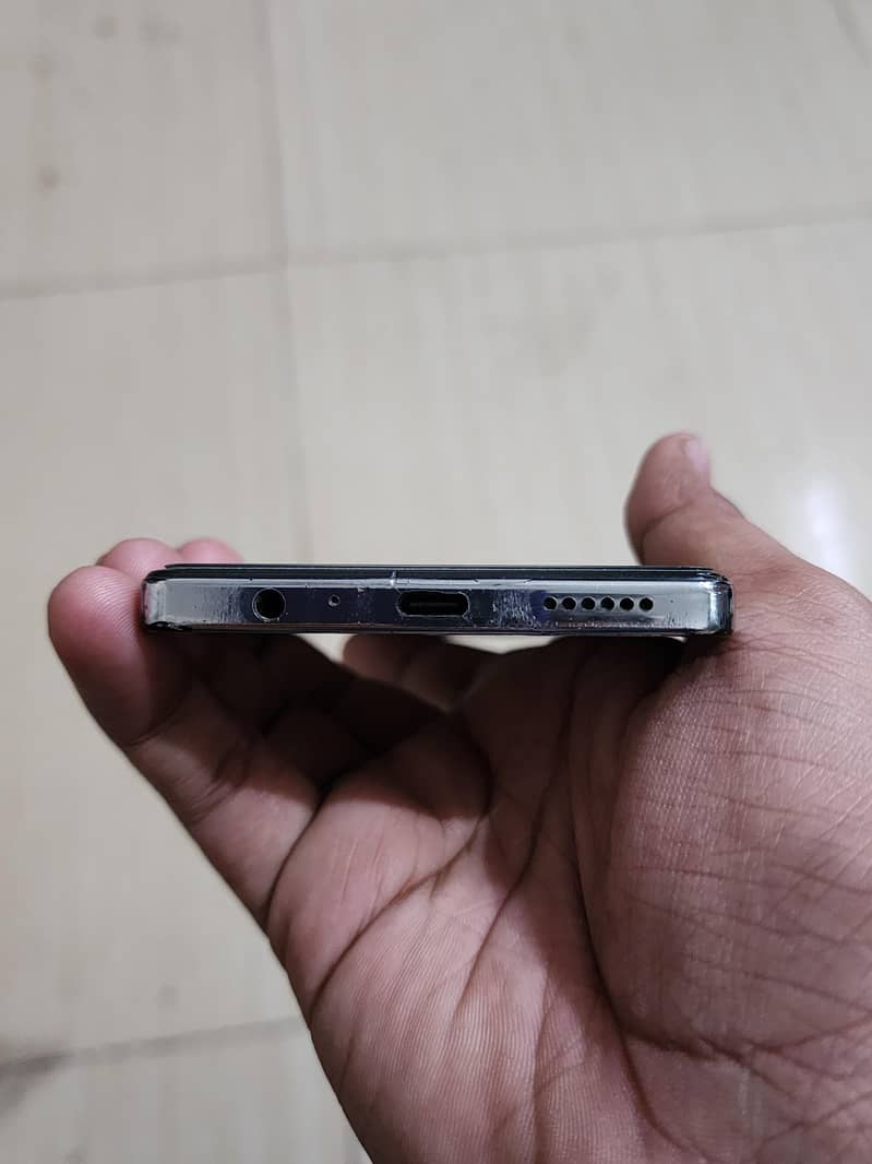 Tecno CAMON 30 8/258 4