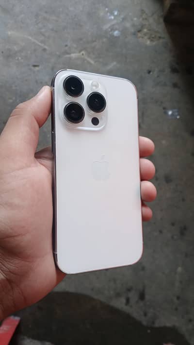 Apple iPhone 14 Pro