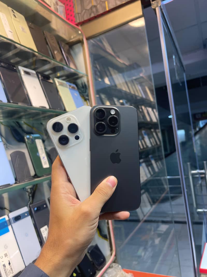 Apple iPhone 15 Pro 1
