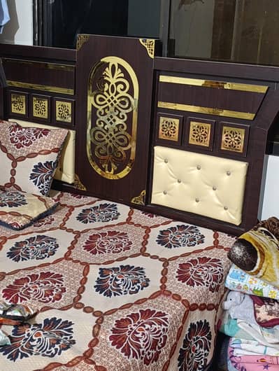 Naya furniture ha bed Almare drassig table for sell ph#03402289471