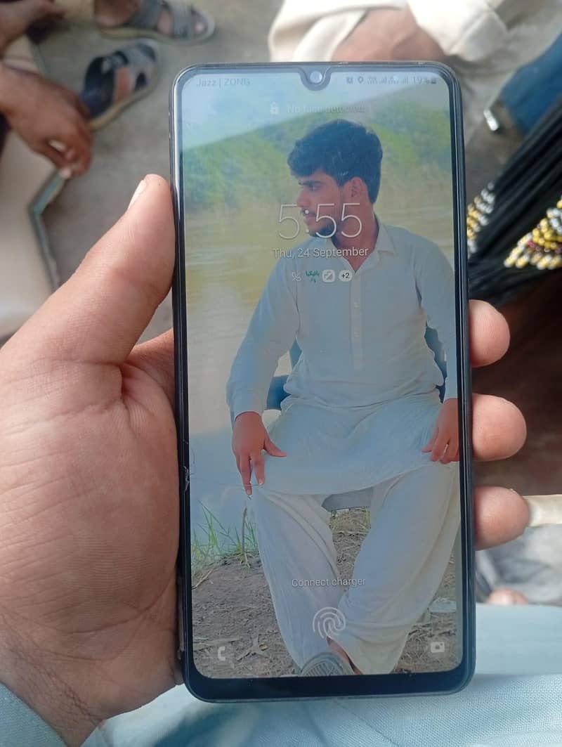 Samsung Mobile A32 3
