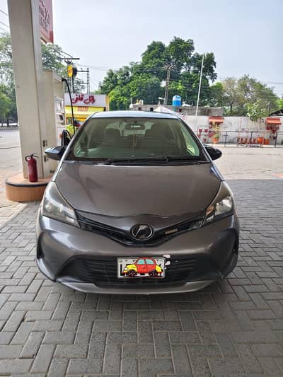 Toyota Vitz 2015