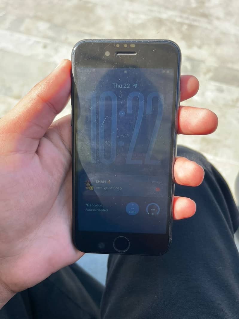 Apple iPhone SE 2020 6