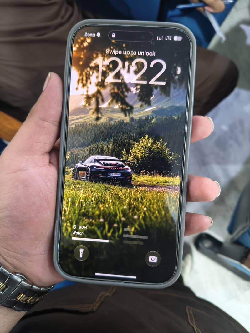 Apple iPhone 17 Pro Max 0