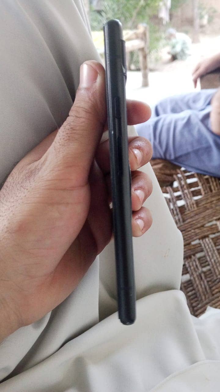 Google Pixel 6a 3